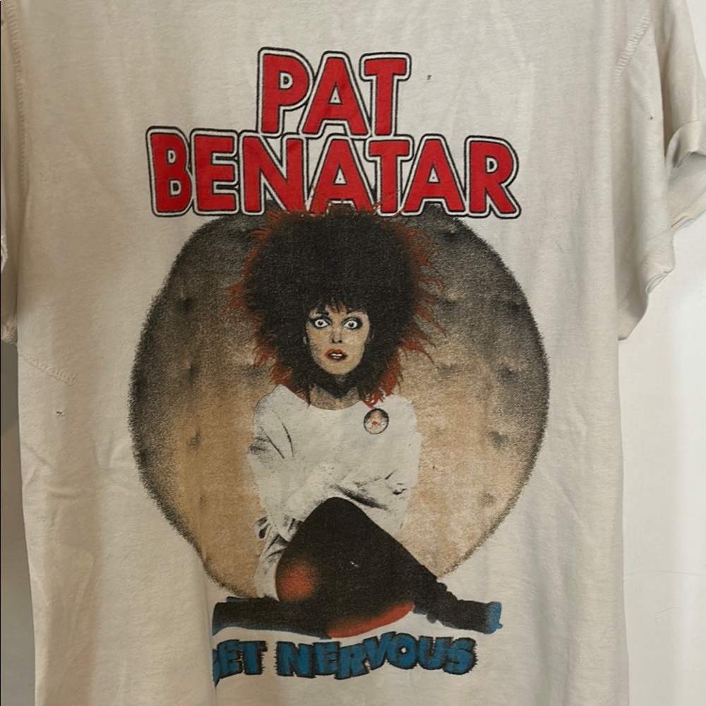 NWT rare MadeWorn ‘Get Nervous’ Graphic Tee size small - Picture 3 of 11